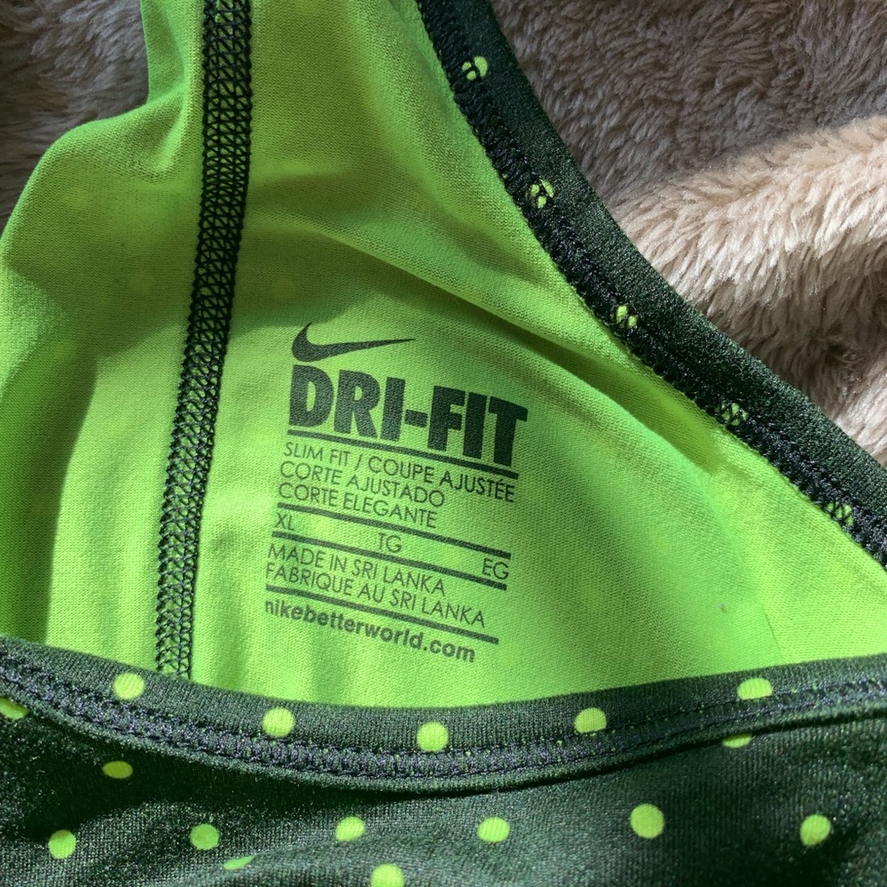 Nike dry fit workout top